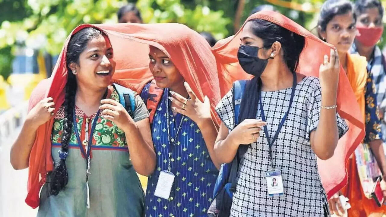  இப்பவே வெளுத்து வாங்கும் வெயில்.. அடுத்த 7 நாட்களுக்கு வானிலை எப்படி இருக்கும்? வெளிவந்த எச்சரிக்கை! 