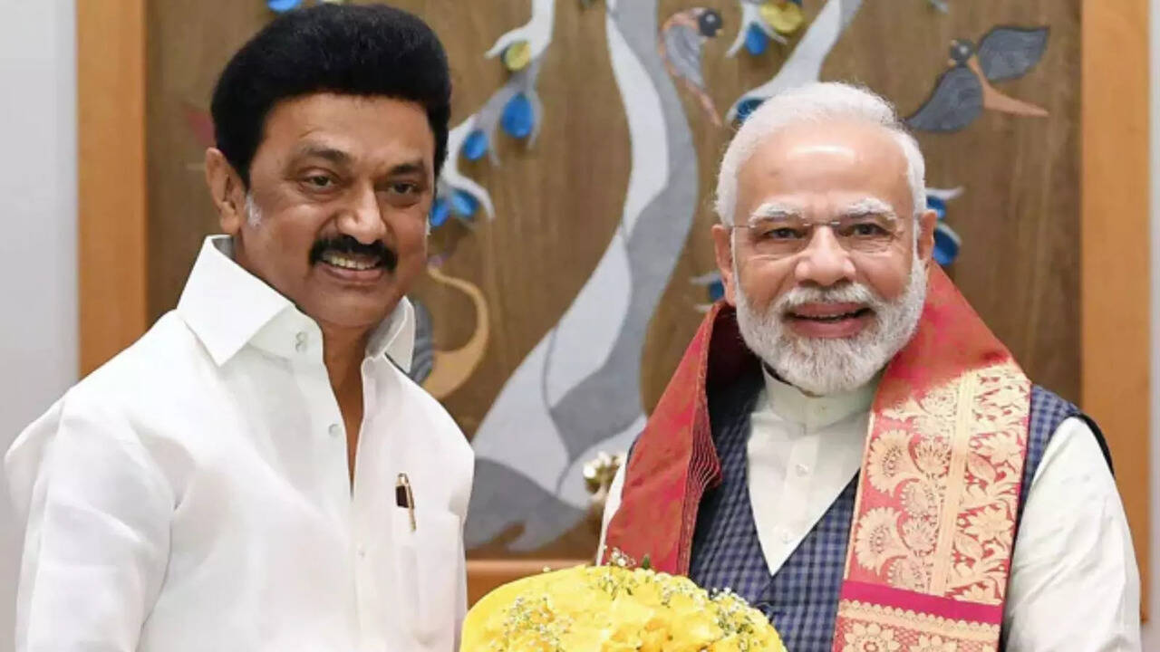  ஊராட்சி திட்டங்களை செயல்படுத்துவதில் இந்தியாவிலேயே தமிழ்நாடு முதலிடம்: மத்திய அரசு அறிக்கையில் தகவல்! 