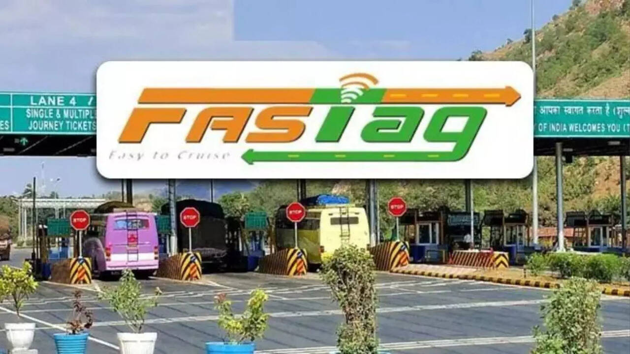  இன்று முதல் சுங்கச்சாவடிகளில் புதிய நடைமுறை அமல்.. ஃபாஸ்டேக் கணக்கில் கவனம் இல்லைனா 2 மடங்கு அபராதம்..! 