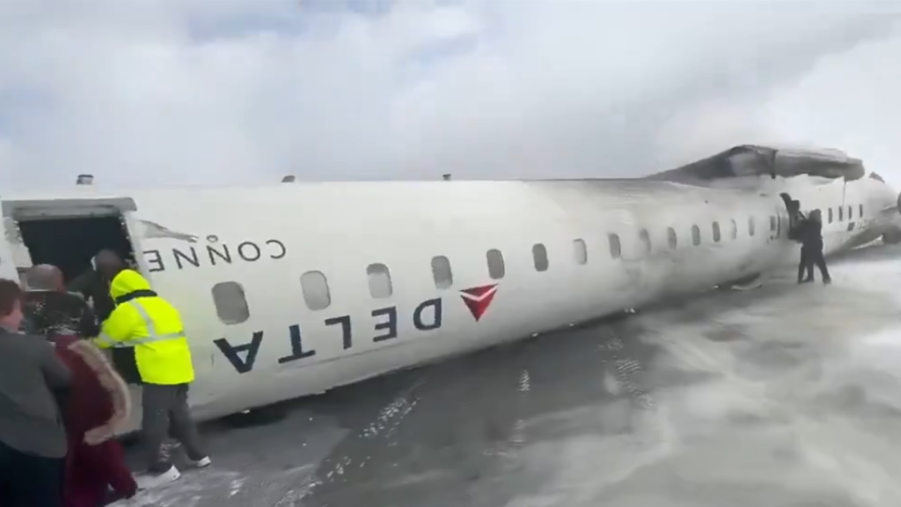 All On Delta CRJ900, Minnesota Plane That Crashed At TorontoPearson