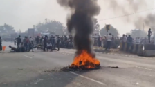 Conflict for cheating in exam hall in Bihar Sasram, one student, two other injured video