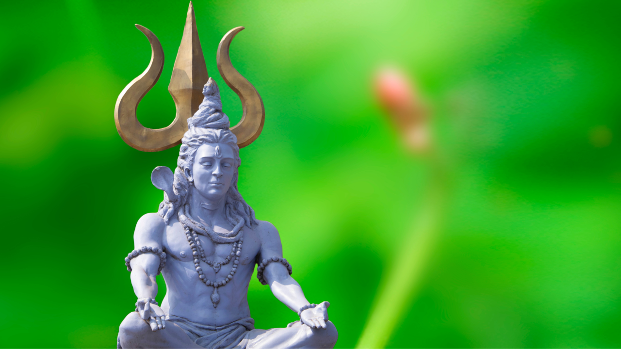 30+ happy maha shivaratri wishes in malayalam: divine quotes, messages & images to share with loved ones