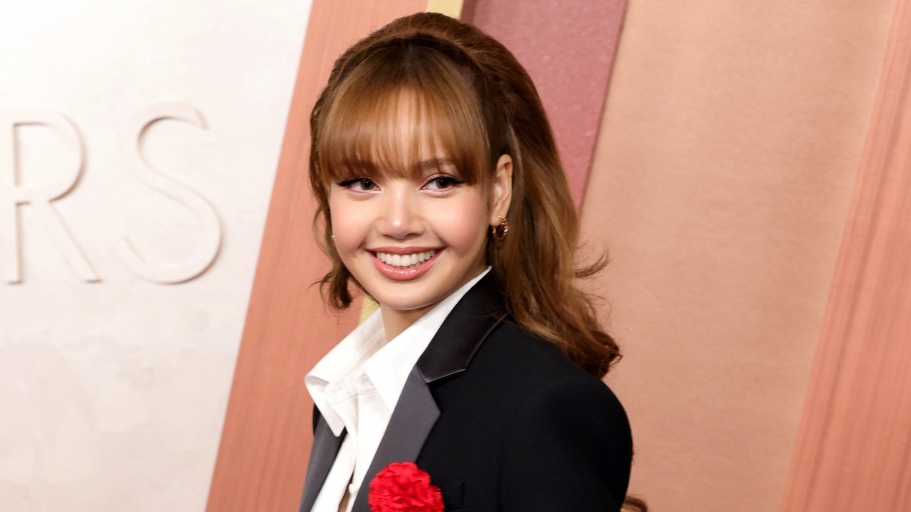 Lisa Stuns de Blackpink en los Oscar 2025 Lisa Stuns de Blackpink en los Oscar 2025