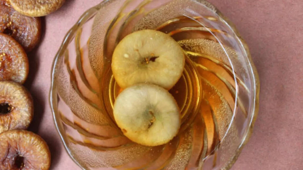 From relief from constipation to regulation of heart health, here is why you should start your day with fig