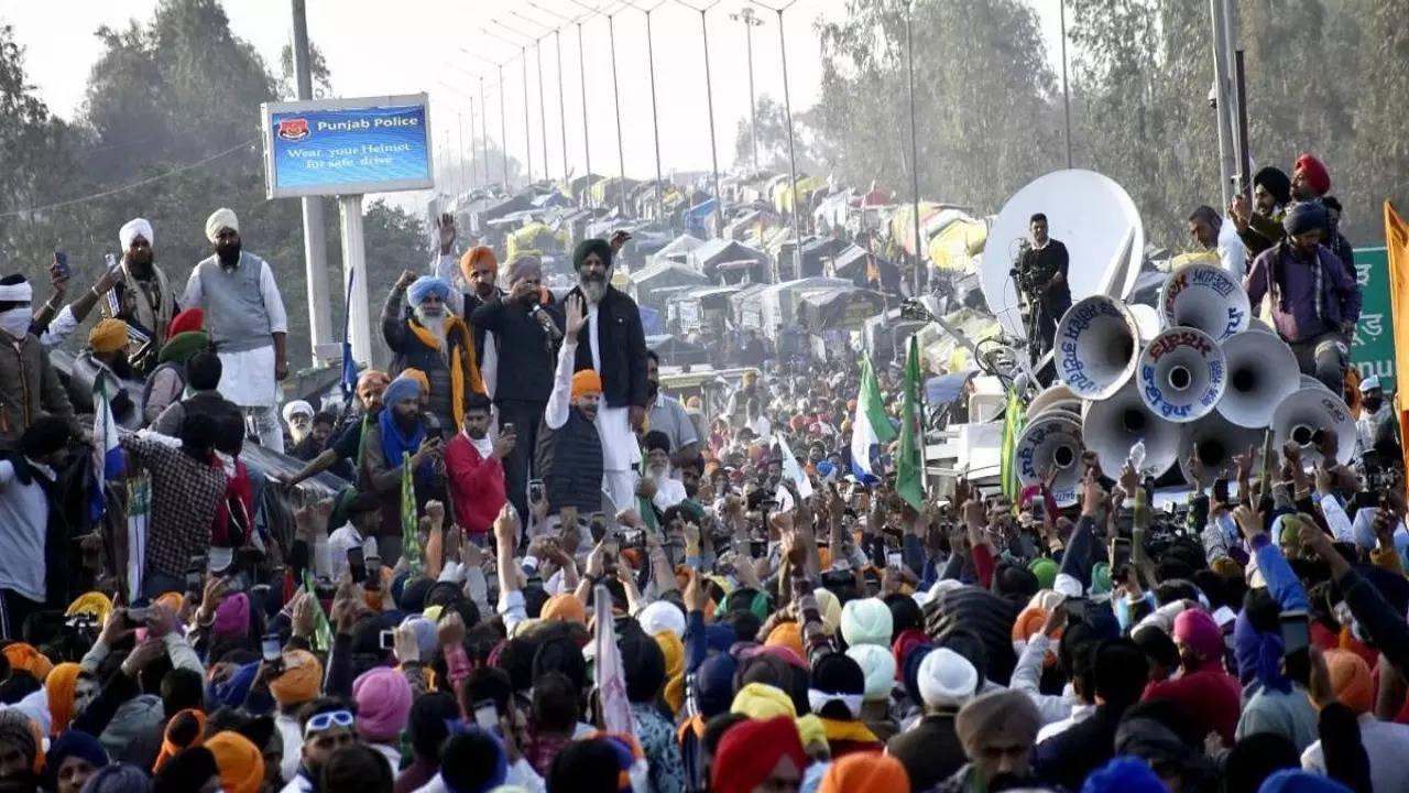 Farmers’ Protest in Chandigarh: Mohali-Kharar Borders Sealed, Several ...