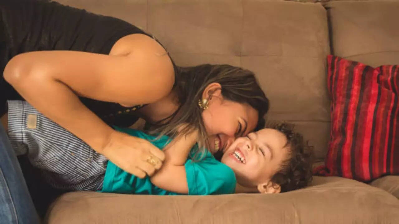 Meditation parents! It is not fun to tickle children, psychological harm can cause breathing Meditation parents! It is not fun to tickle children, psychological harm can cause breathing