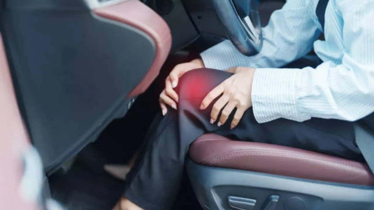 Driving for two hours daily? Here is how it affects your knee bone health Driving for two hours daily? Here is how it affects your knee bone health