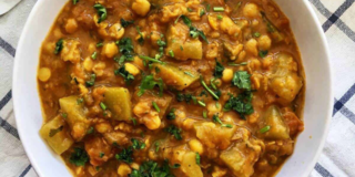 8 Traditional Indian Vegetables and Dal Dishes To Keep You Cool And Light This Summer.