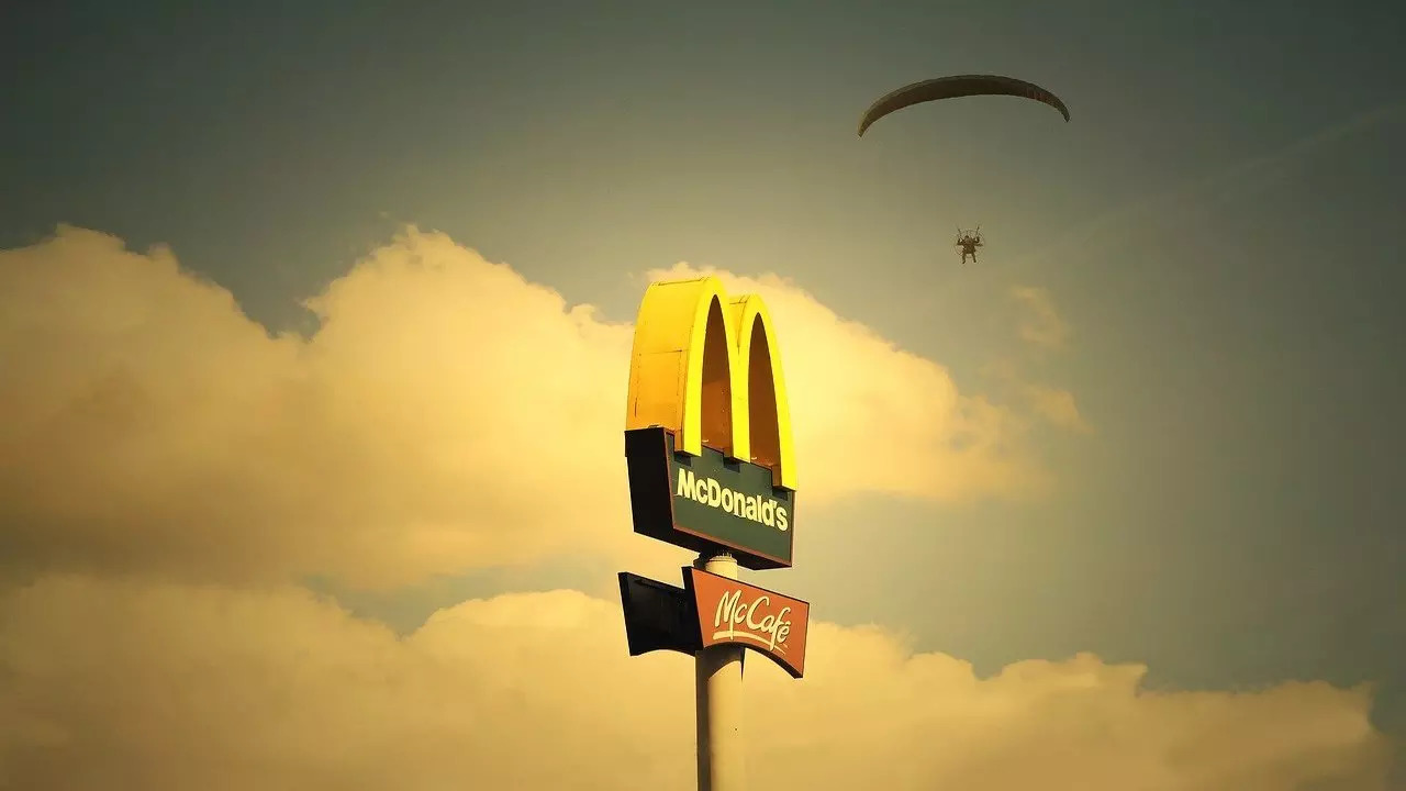 mcdonalds-g2068d4826_1280_1280x720