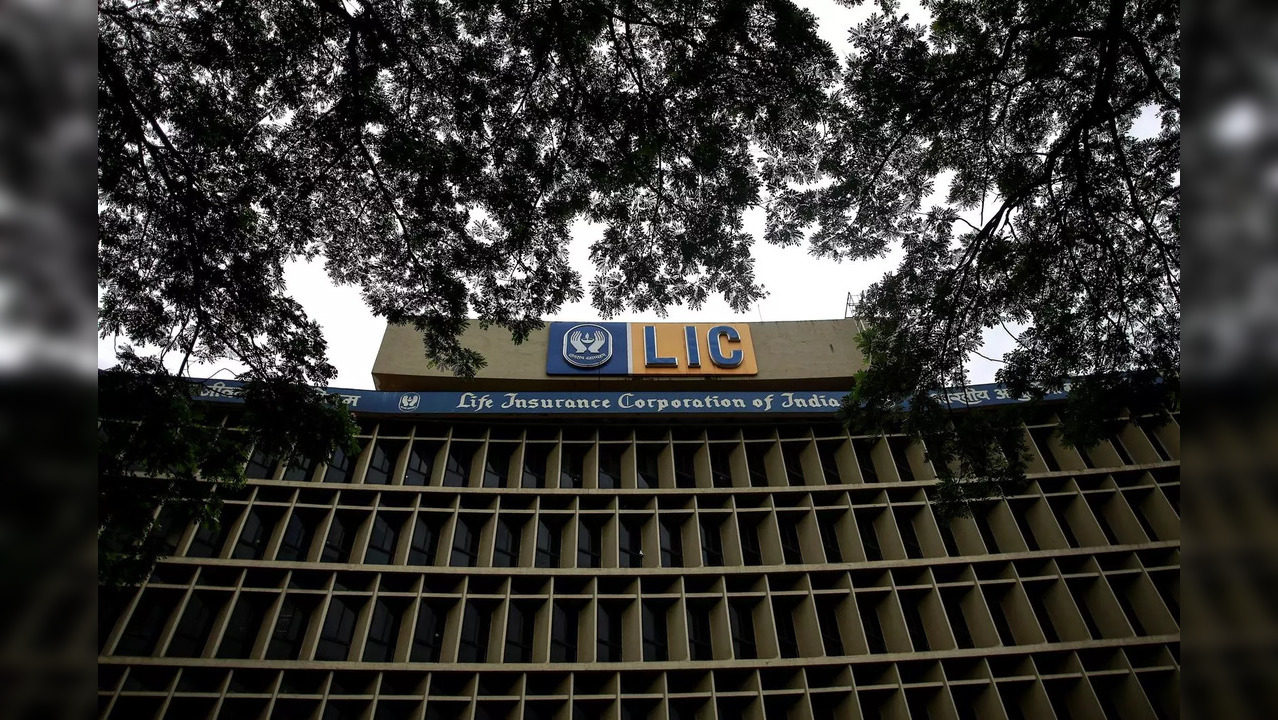 LIC