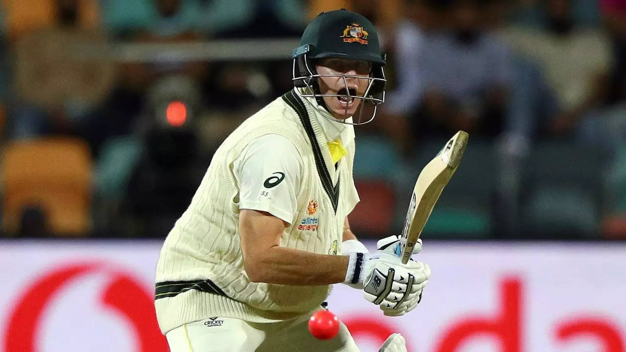 Australia's Steve Smith says he feels "very safe" in Pakistan ahead of the first test.