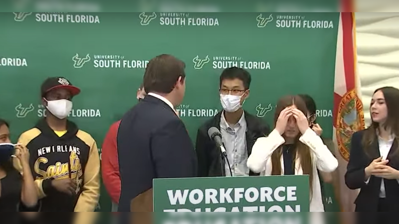 Florida governor scolds students for wearing face masks