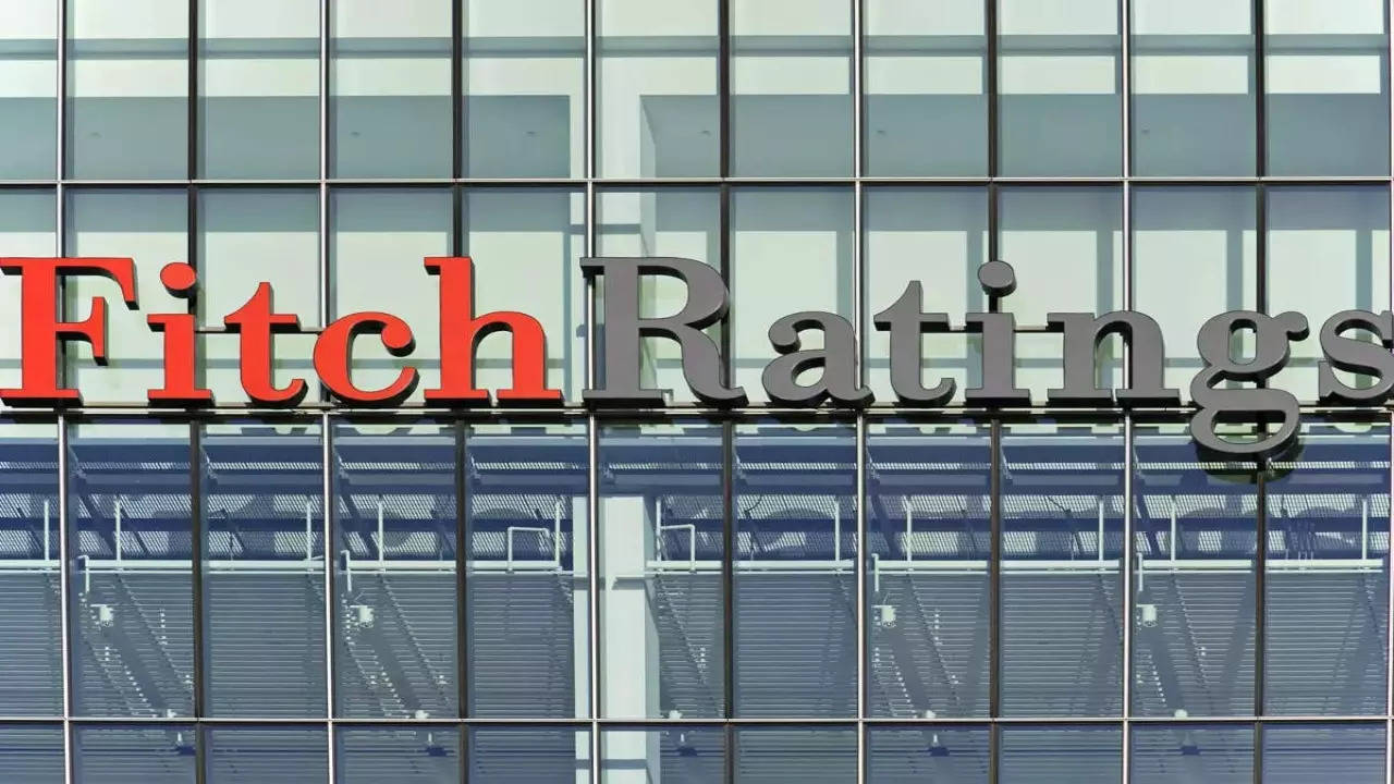 Moody's, Fitch Downgrade Russia's Rating To 'junk' Grade After ...