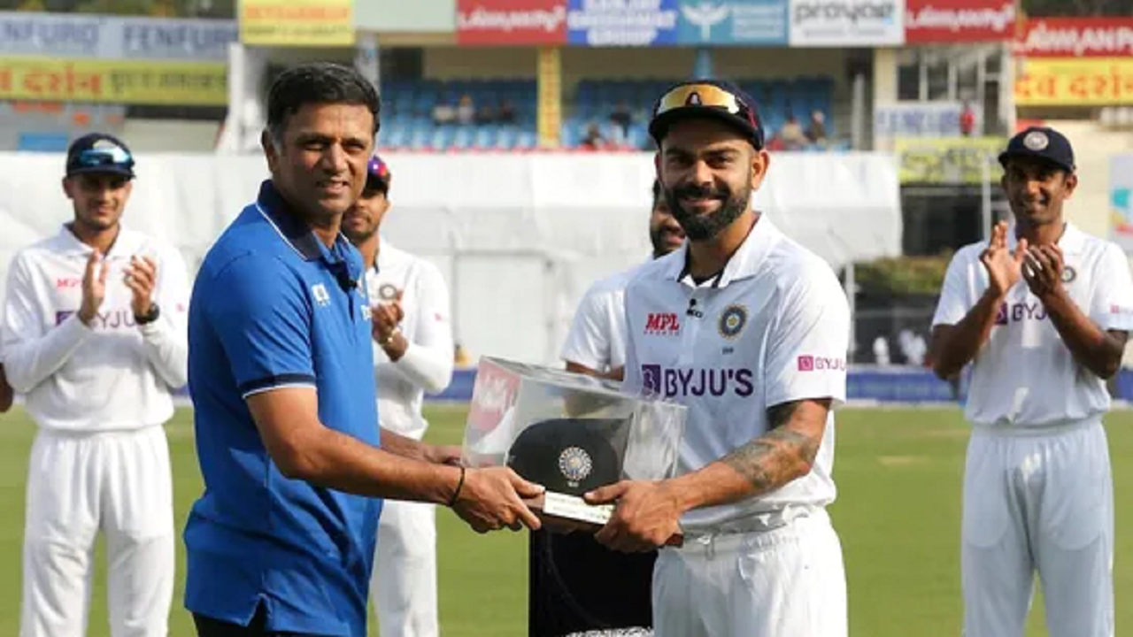 Rahul Dravid with Virat Kohli