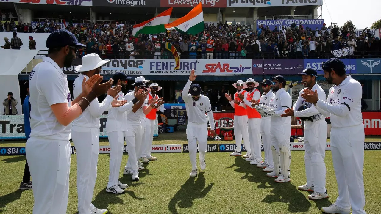 Virat Kohli guard of honour