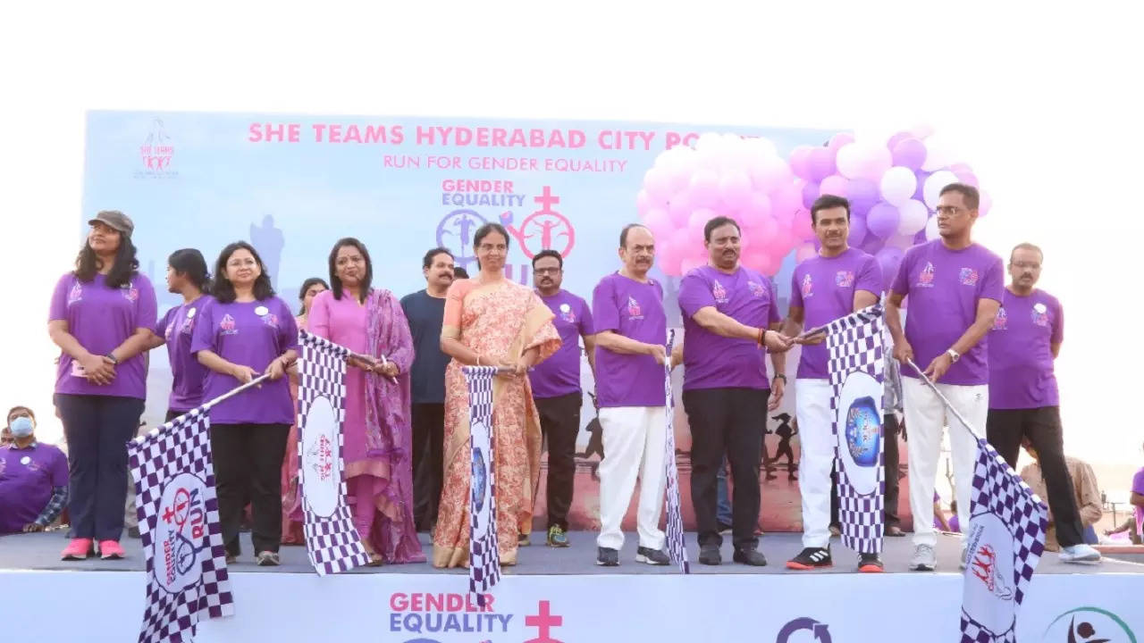 Hyderabad police organises gender equality run