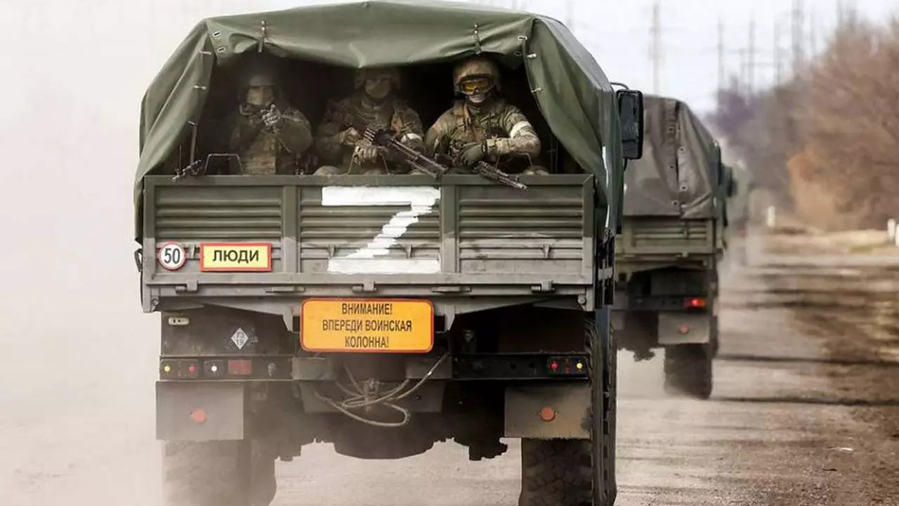 main_Russian Z truck