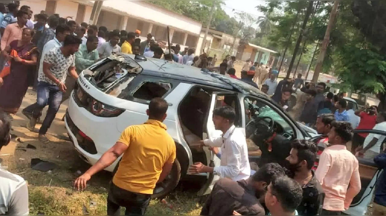 Odisha MLA rams car into crowd