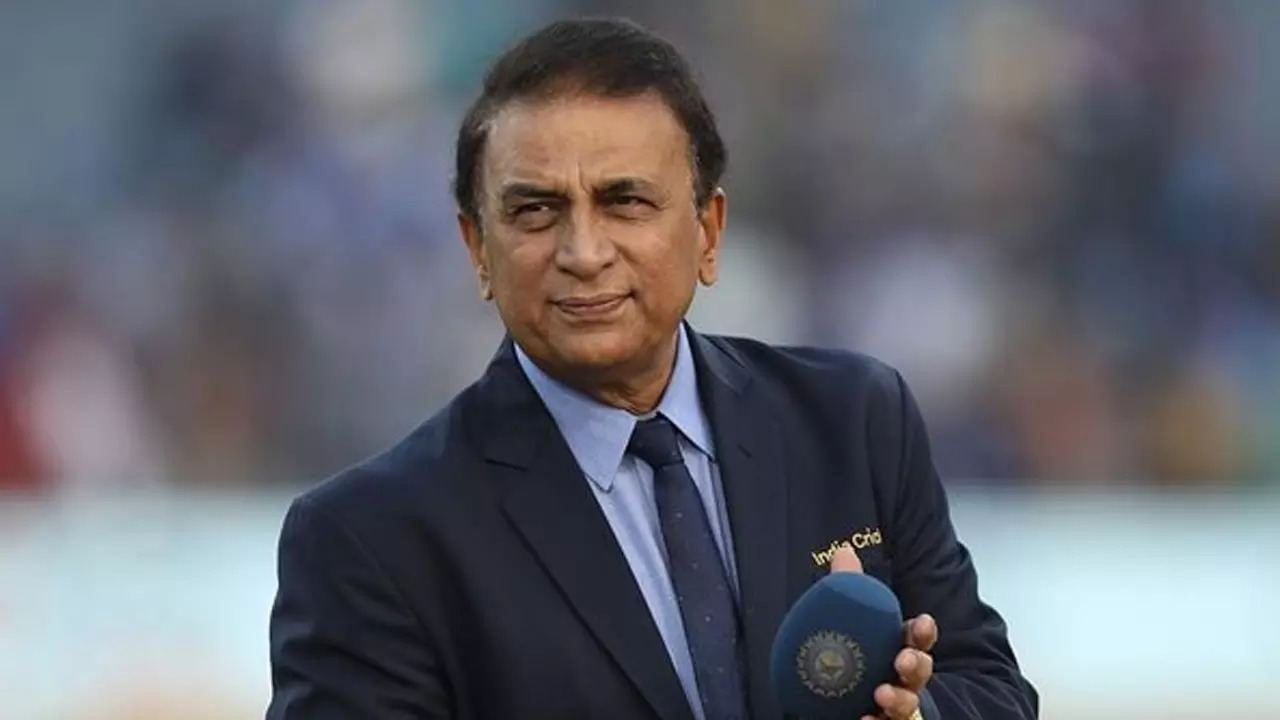 gavaskar-all-praise-for-indian-bowler-ians