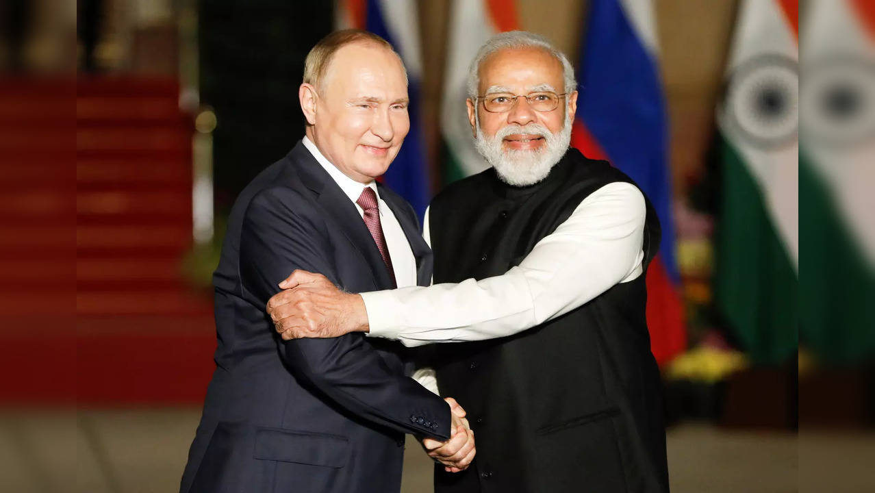 India mulls buying discounted Russian oil, commodities in Rupee-Rouble swap
