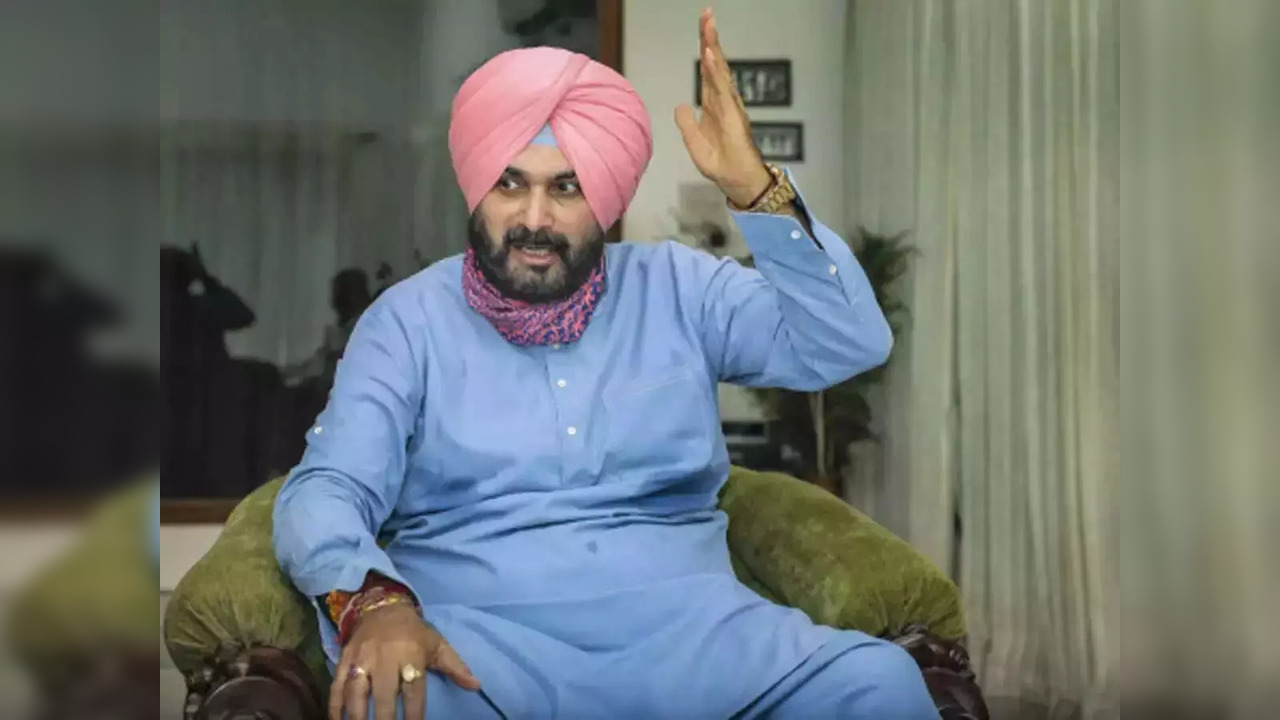 Punjab Cong chief Navjot Sidhu resigns