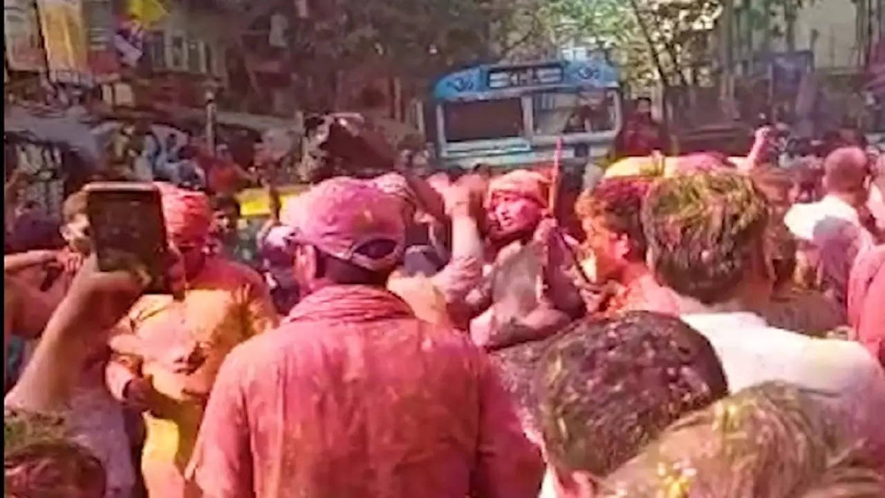 West Bengal Holi