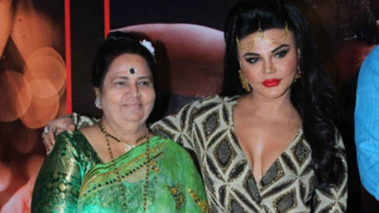 Rakhi Sawant watched The Kashmir Files