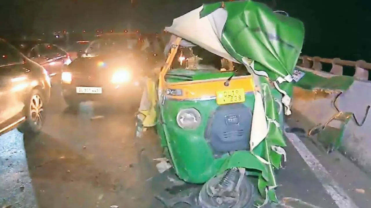 Delhi Two Killed As Speeding Car Rams Into Auto Rickshaw On Holi