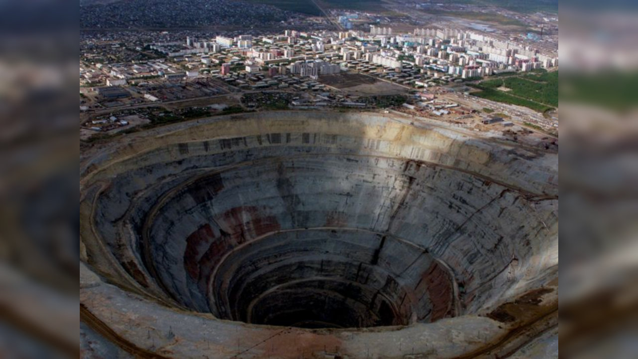 Mirny mine