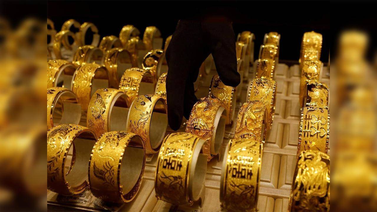 Gold imports down