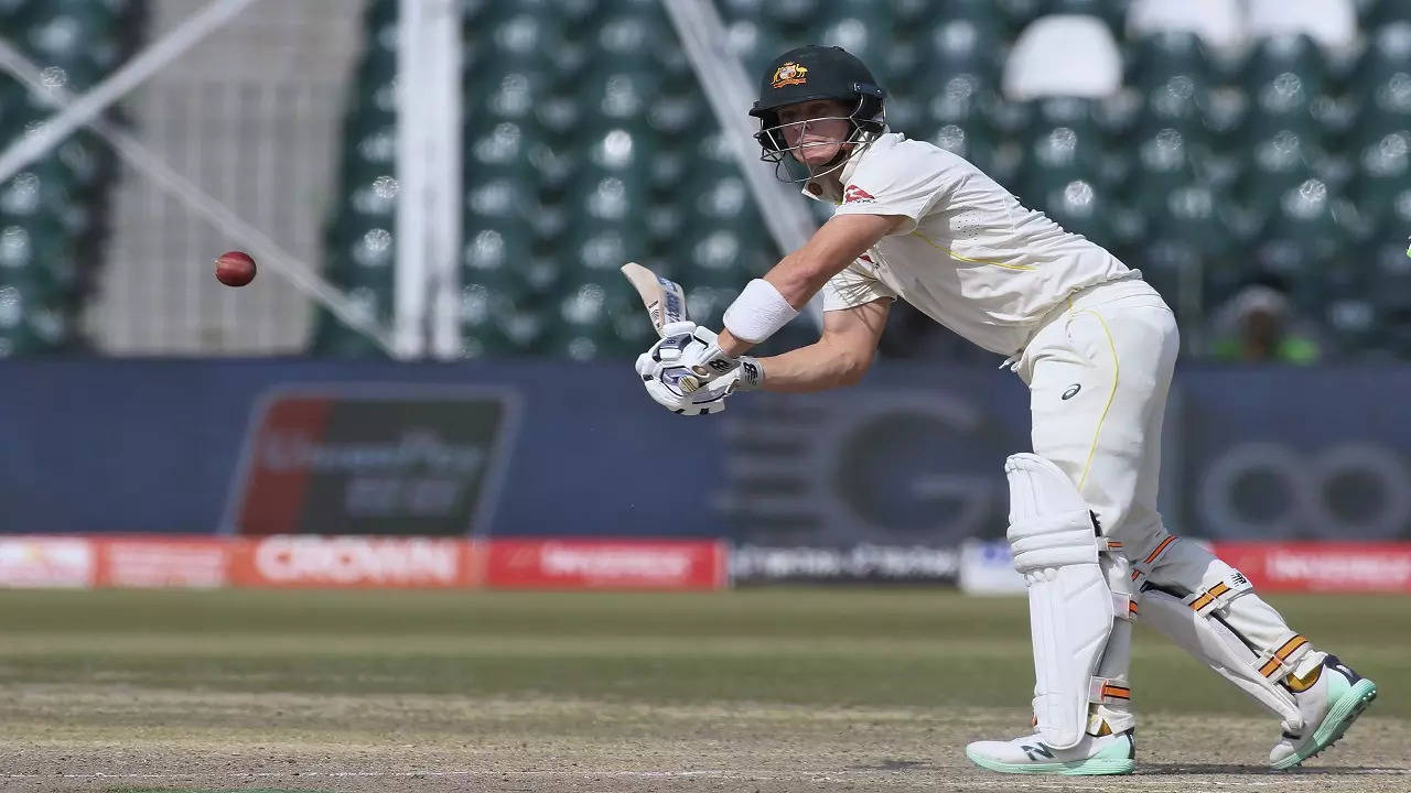Steve Smith becomes fastest batter to score 8,000 Test runs