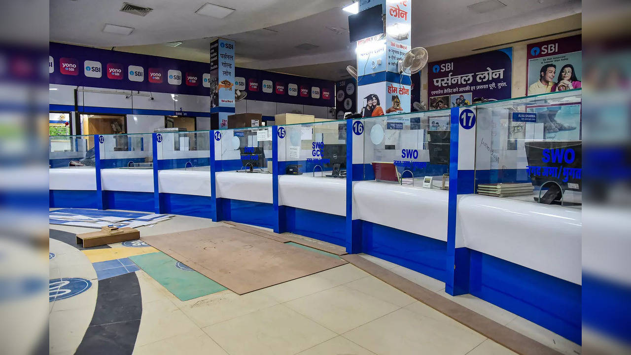 SBI branch bears a deserted look during nationwide strike