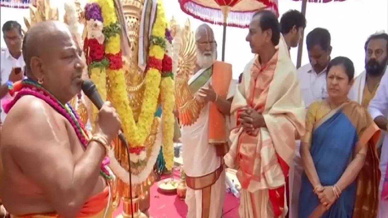 Telangana Chief Minister K Chandrashekar Rao inaugurates newly reconstructed Sri Lakshmi Narasimha Swamy Temple in Yadadri Bhuvanagiri district