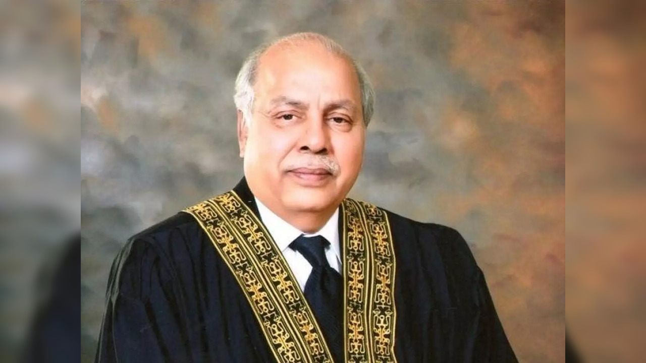 Ex-Pakistan Chief Justice