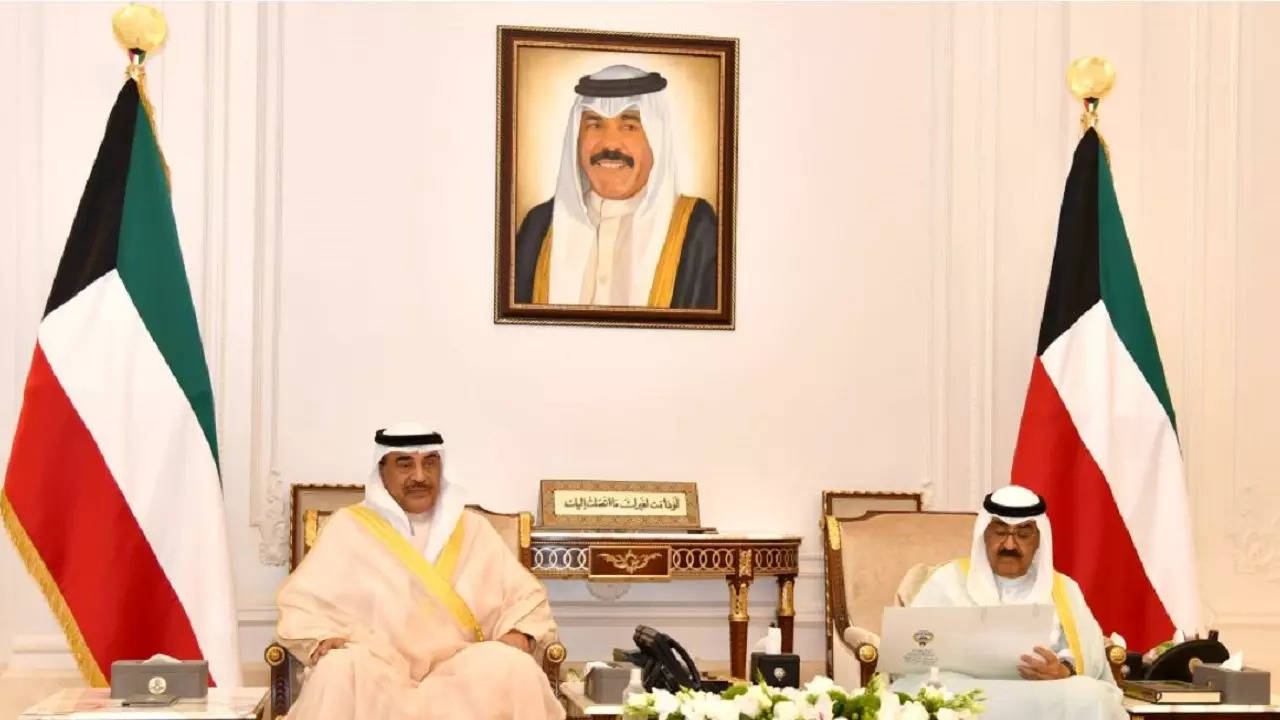 Kuwaiti Prime Minister Sabah Khaled Al-Sabah meets with Crown Prince Sheikh Meshal al-Ahmad al-Jaber Al-Sabah to submit the cabinet's resignation