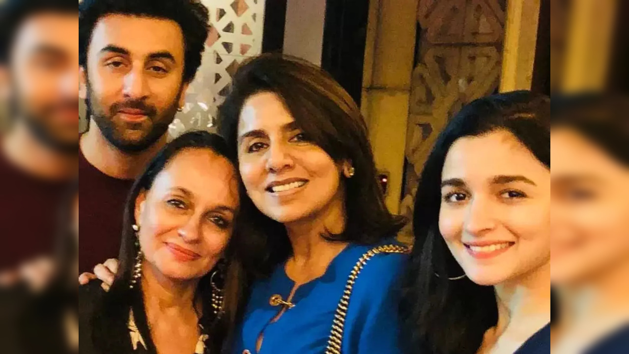 Alia Bhatt's mom reacts to Ranbir Kapoor's pic amid wedding rumours, restless fans say, 'Pls batado