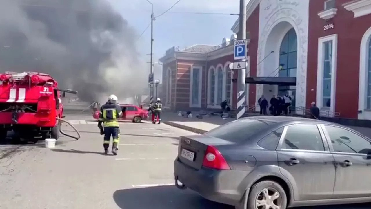 Ukraine train station new