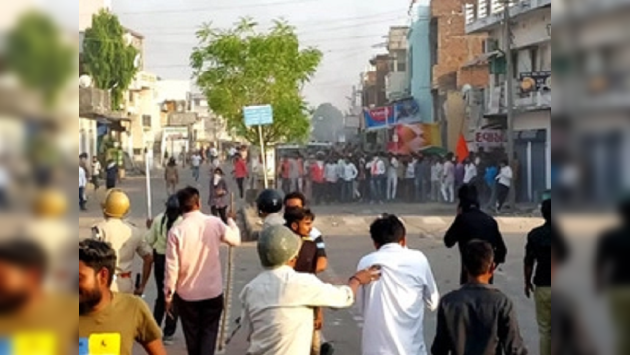 One killed as two Gujarat cities witness communal clashes during Ram Navami processions