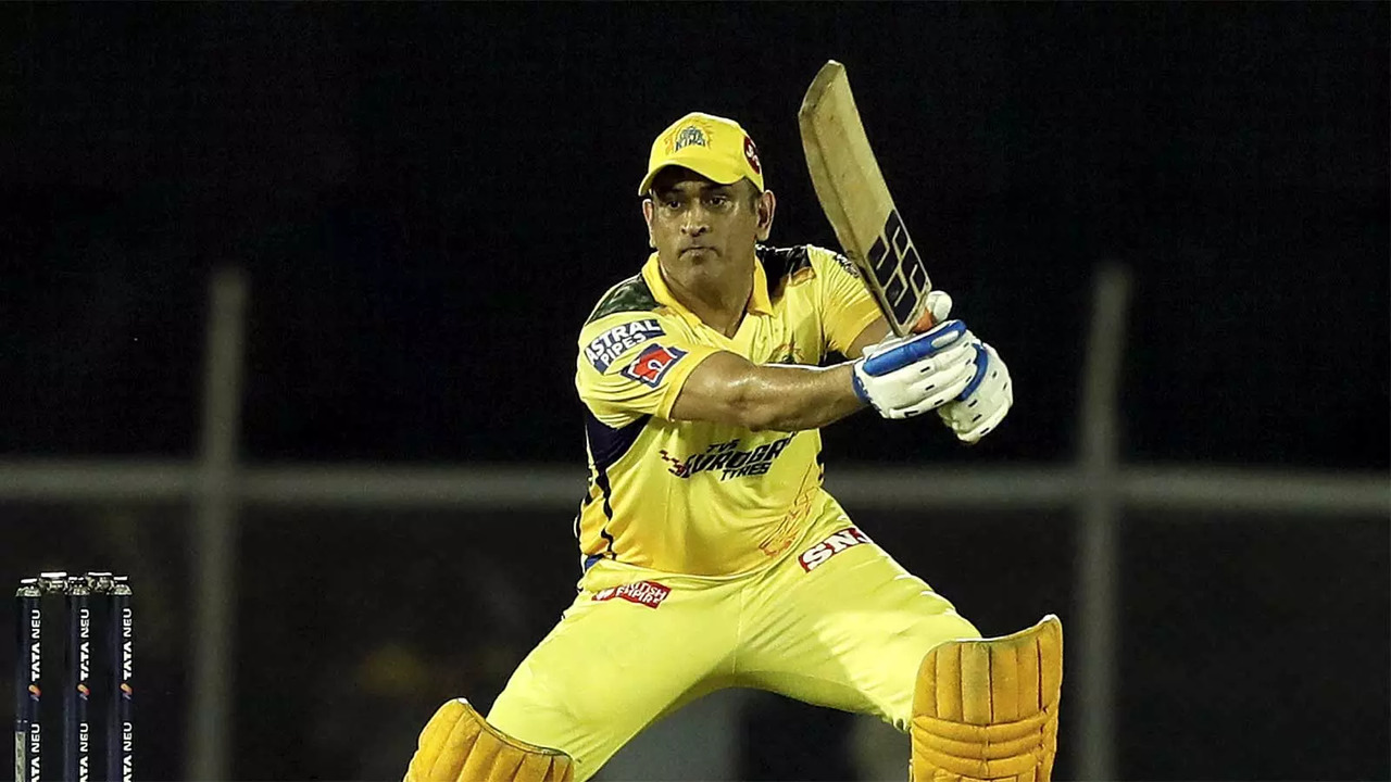 MS Dhoni could be promoted by CSK against RCB