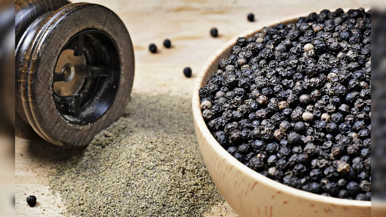 According to several studies, piperine, a compound found in black pepper, can help fight cancer risk as it limited the production of cancer cells in the breast, colon and prostate.