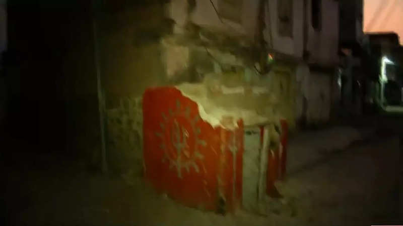 temple vandalised khargone