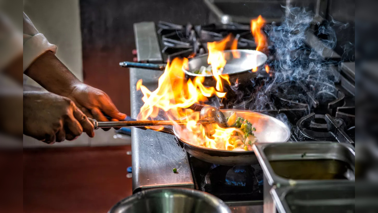 Organic aerosols -- such as those released in cooking -- may stay in the atmosphere for several days, because of nanostructures formed by fatty acids as they are released into the air, finds a study.