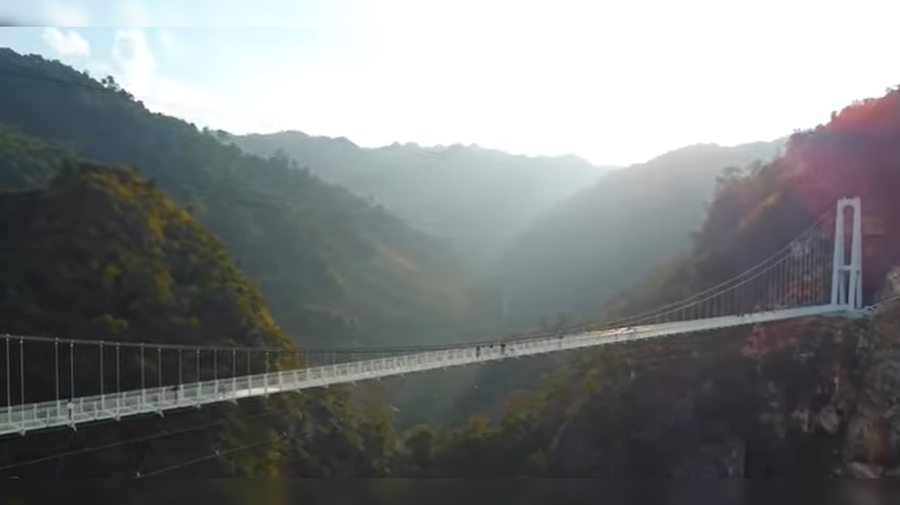 Bach Long glass bridge in Vietnam