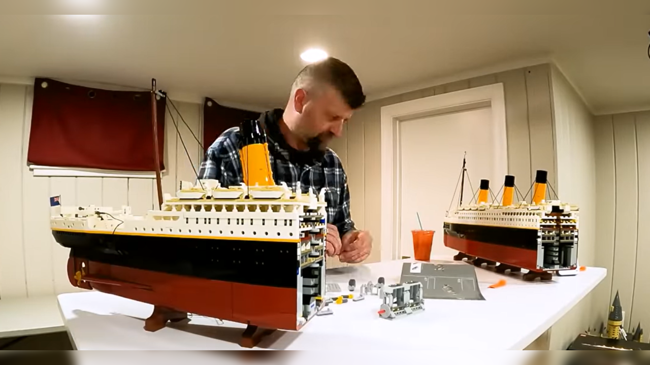 Titanic lego set