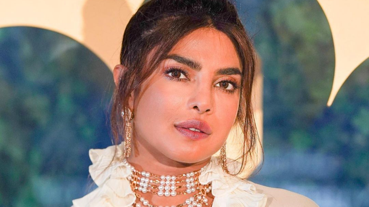 1280px x 720px - Priyanka Chopra once confessed to having phone s*x; later said, I wish my  mother doesn't watch all this' | Entertainment News, Times Now