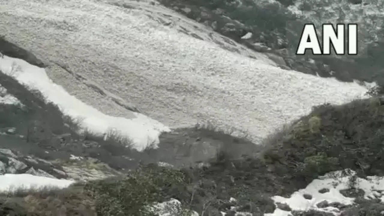 Snow melts rapidly in Uttarakhand