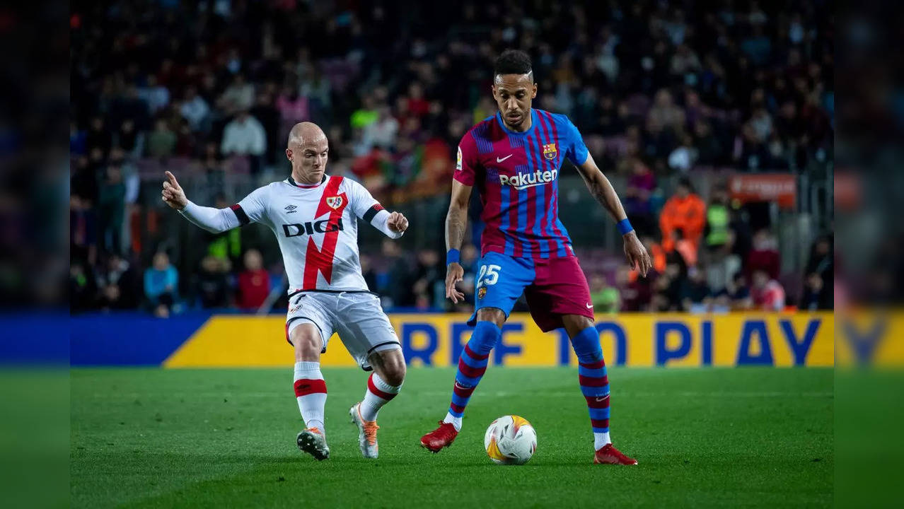 LaLiga: Rayo Vallecano 1-1 Barcelona LIVE: Barcelona can only draw with Rayo