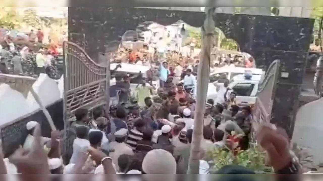 ​Communal tension in Nellore