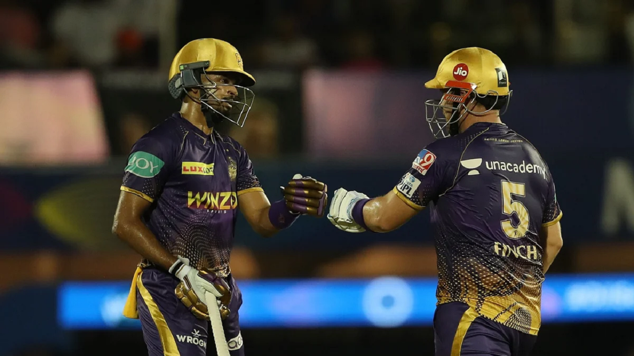 KKR vs DC