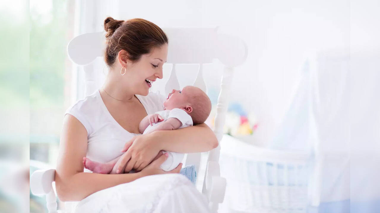 Food for lactating mothers - foods that enhance breastmilk